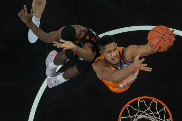 临着挑战 临着挑战