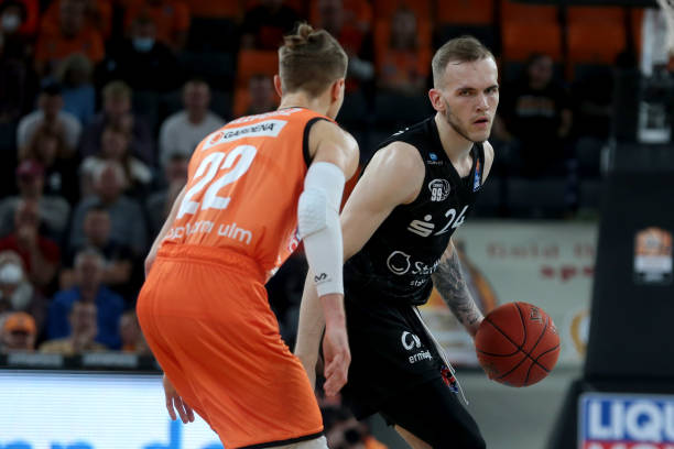 其比赛的激 其比赛的激