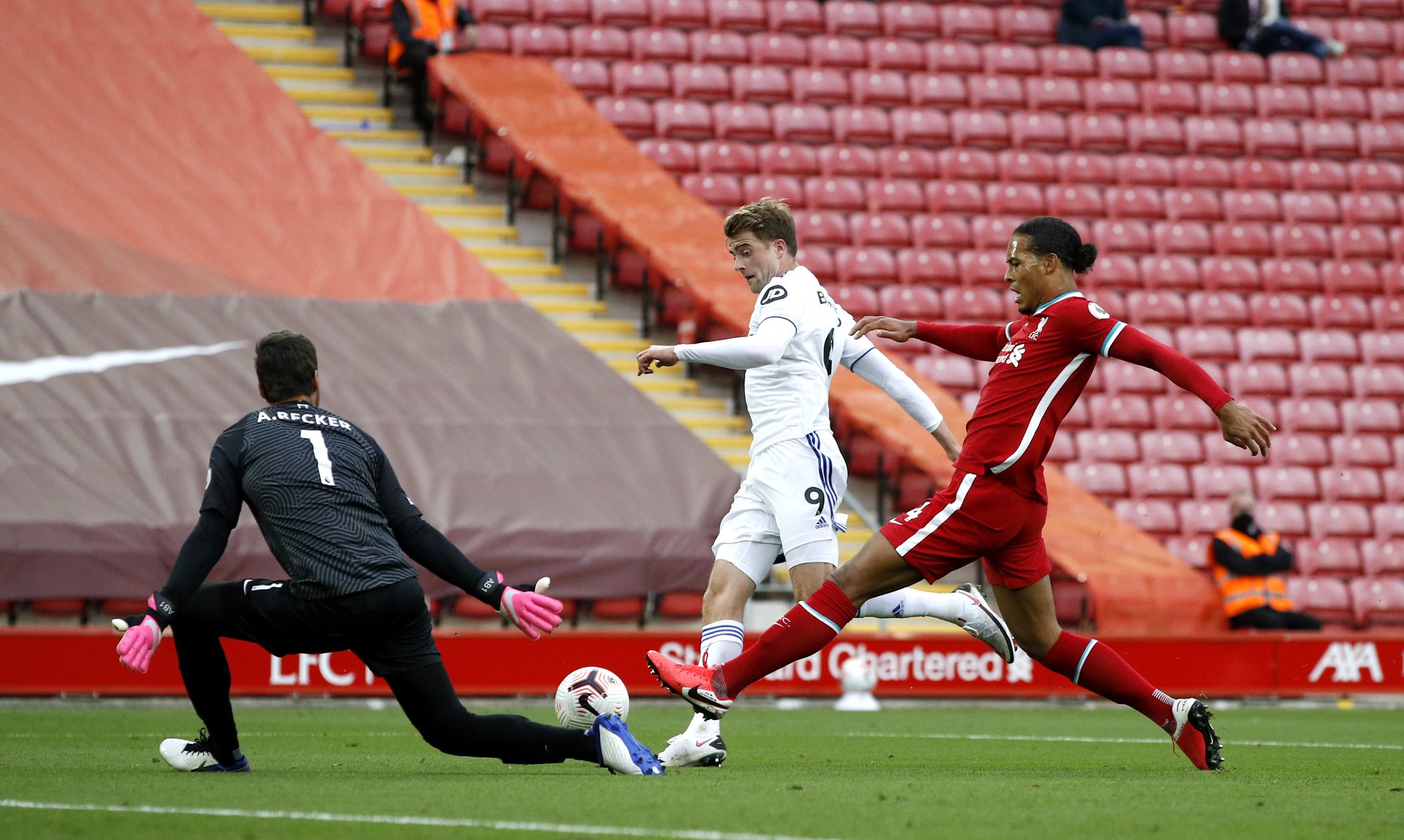 星拉菲尼亚 星拉菲尼亚